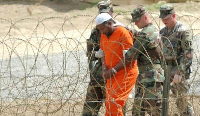 Guardias de Guantánamo custodian a los 44 detenidos por terrorismo. Foto: Difusión