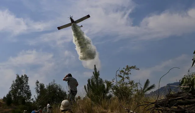 Chile: Más helicópteros para combatir el incendio