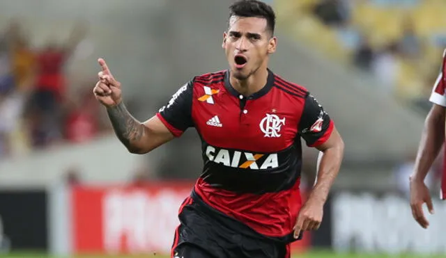Flamengo recibe propuestas formales de dos equipos de Europa por Miguel Trauco