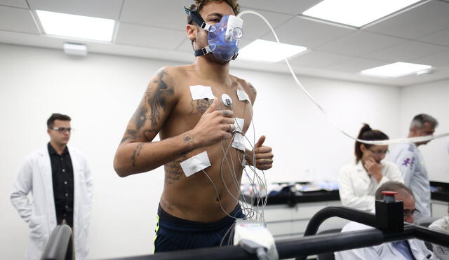 Neymar Jr. se pone en forma