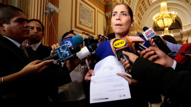 Fuerza Popular no descarta invitar a oficialistas para Mesa Directiva