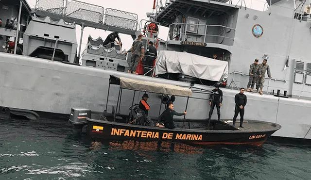 32 peruanos y un venezolano fueron capturados fuera de la reserva marina de Galápagos. Foto: El Universo
