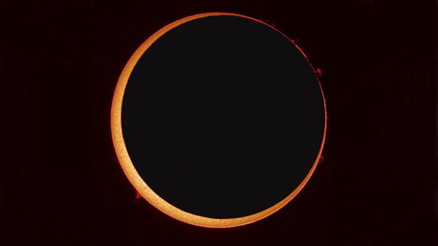 Eclipse solar anular, conocido como "Anillo de Fuego". Crédito: Stefan Seip.