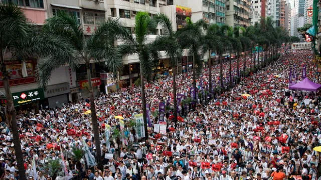 Más de 1 millón de personas toman las calles de Hong Kong contra polémica ley