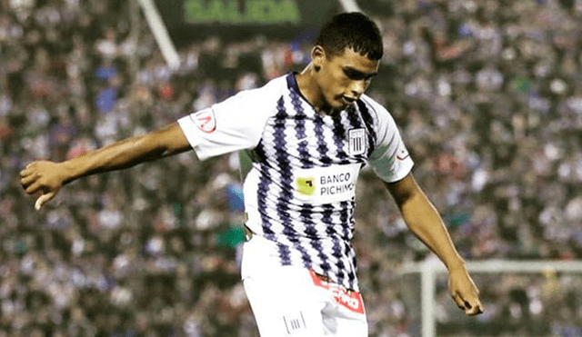 Kluiverth Aguilar, con 16 años, ya debutó en el primer equipo de Alianza Lima.