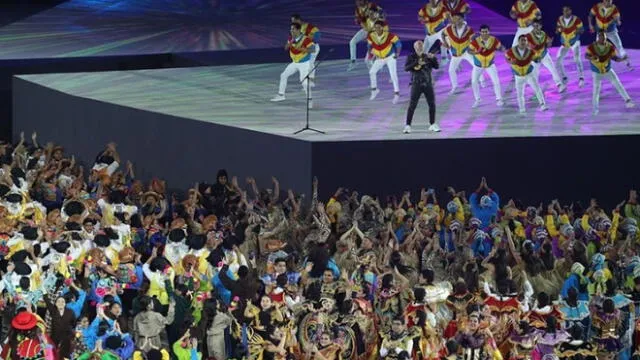 Tecladista de Gianmarco se robó el show en la clausura de los Juegos Panamericanos