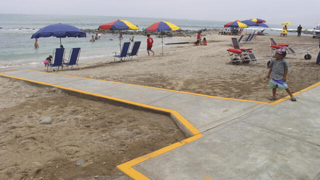 Ancón: se inaugura primera playa que facilita el ingreso a personas en sillas de ruedas