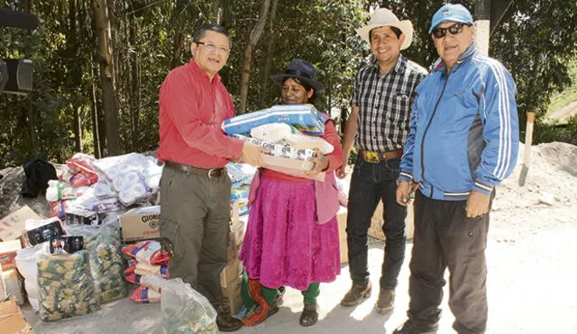 Entregan dos toneladas de alimentos a Pampamarca