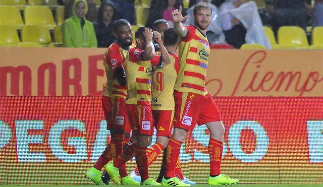 Sigue aquí EN VIVO ONLINE el Monarcas Morelia vs. Santos Laguna por la jornada 15 del Torneo Apertura 2019 de la Liga MX. | Foto: AFP