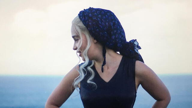 Game of Thrones: Difunden foto de Emilia Clarke totalmente calva [VIDEO]