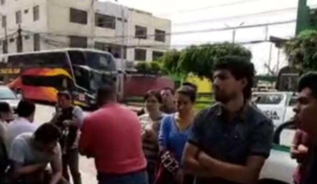 Delincuentes roban a turistas de bus interprovincial Cruz del Sur cuando iban hacia Lima