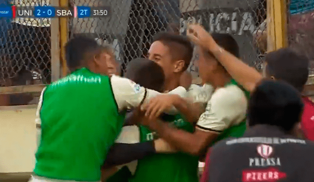 Universitario buscaba a niño que enloqueció con el gol de Hohberg y lo encontró