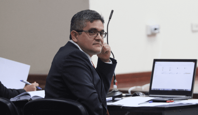 Denuncian a fiscal José Domingo Pérez y piden urgente examen psiquiátrico