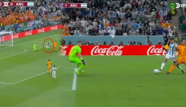 Gran pase de Messi para dejar a Molina de cara al arco de Países Bajos. Foto: composición/captura DSports