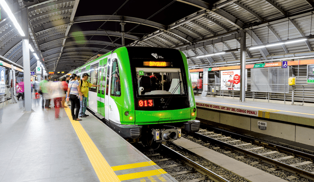 Menor sufrió accidente en escaleras eléctricas del Metro de Lima