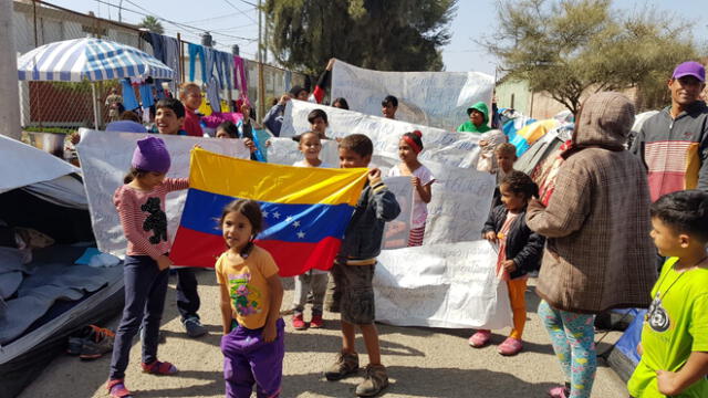 Niños venezolanos piden visa chilena para dejar de dormir en calles de Tacna