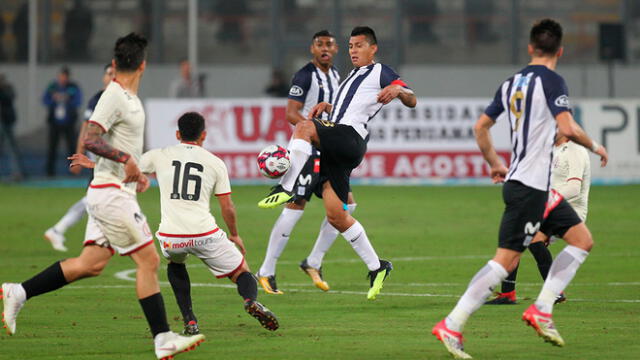 Universitario y Alianza Lima empataron 1-1 en una nueva versión del clásico peruano 