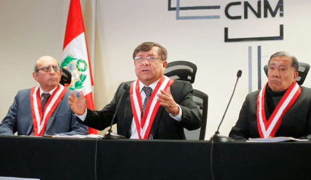 Orlando Velásquez y otros dos miembros renuncian al CNM