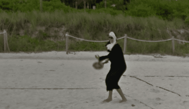 Google Maps: da un paseo por una playa de Estados Unidos, pero encuentra la presencia de una 'monja' [FOTOS]