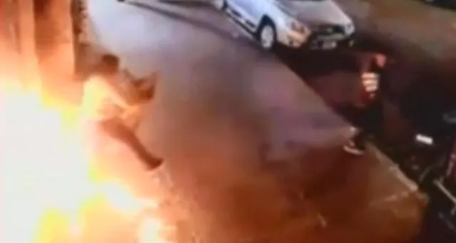 Acosador fue rechazado e intentó quemar viva a mamá de víctima con bomba [VIDEO]
