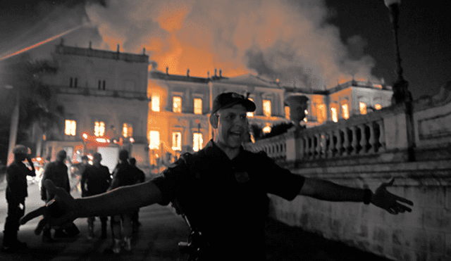 Incendio devora el Museo Nacional de Río, una joya cultural del Brasil