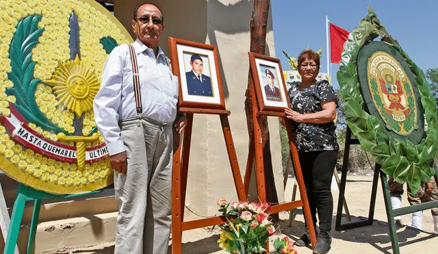 Homenaje. Familiares de los policías caídos durante el desalojo en Pómac, ocurrido en el 2009, participaron de la celebración.
