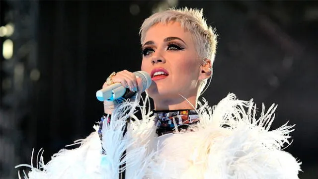 Katy Perry habría acosado sexualmente a presentadora de TV [FOTOS]