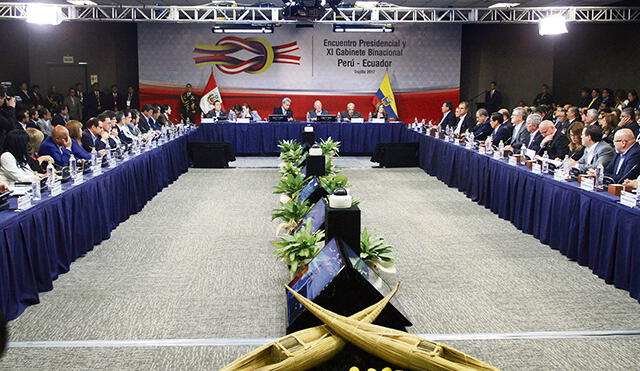 Perú y Ecuador firman Declaración de Trujillo