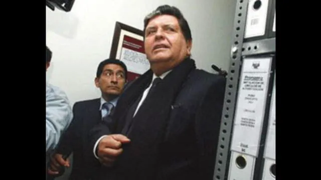 Alan García citado a declarar en juicio por caso El Frontón
