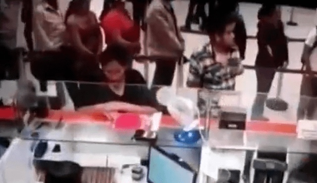 Detienen a pareja de ladrones que robó 180 mil soles a Banco de la Nación [Video]
