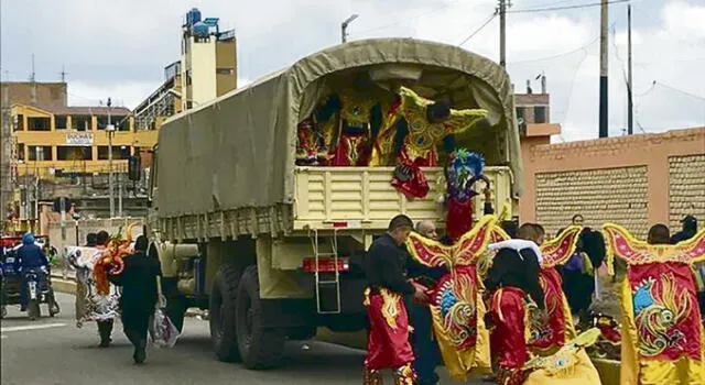 Ejército guarda silencio por uso de carro militar para traslado de bailarines