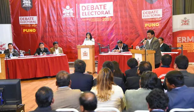 Candidatos a gobernador de Puno dieron a conocer sus propuestas en debate