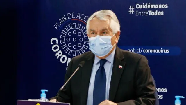 Ministro de Chile, Enrique Paris, ha informado que el país participar en varios ensayos clínicos de vacunas que están en fase III. Foto: Ministerio de Salud de Chile.
