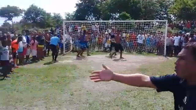 Facebook Viral: Los penales en este partido generaron un inesperado final en Favela [VIDEO]