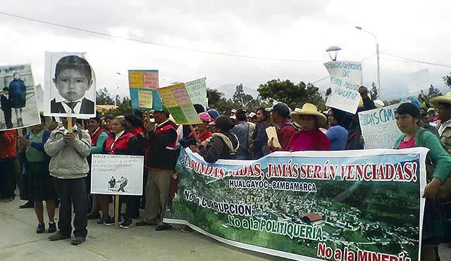 Ronderos de Cajamarca amenazan con quemar a asesino de nuera y nietos