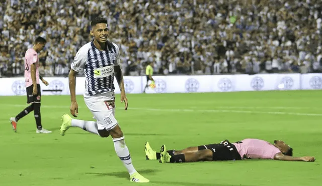 Kevin Quevedo entrena junto a delantero de Alianza Lima pese a pase frustrado [VIDEO]
