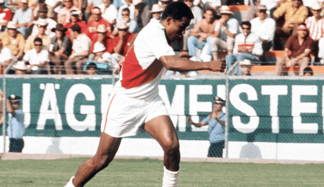 Camisetas de la edición del Mundial México 1970 y España 1982 fueron las elegidas.