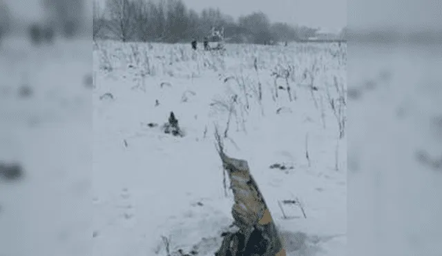 Tragedia en Rusia: así quedó el avión que se estrelló en Moscú [VIDEO]