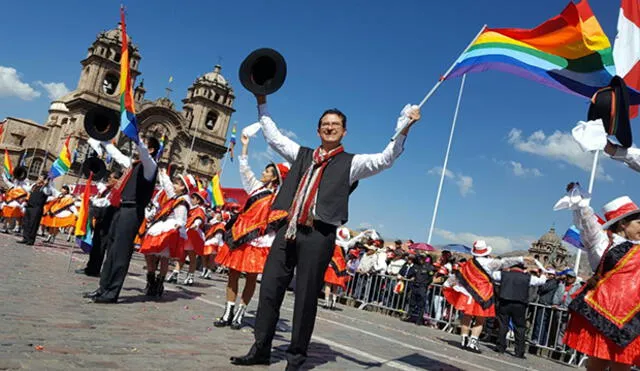 Cusco recibe el saludo de sus hijos [VIDEO]