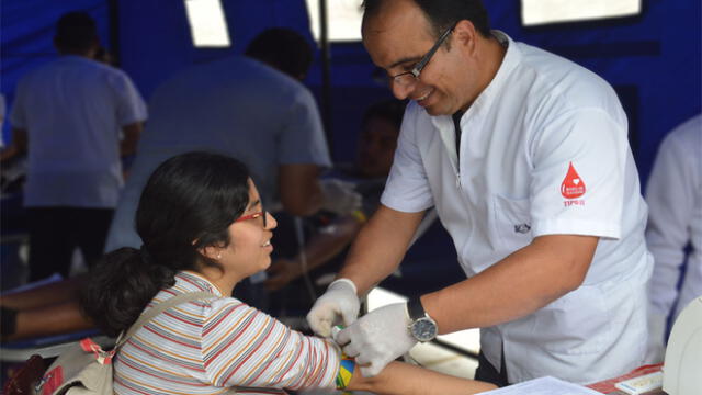 Universitarios participaron de campaña de donación de sangre en Lambayeque