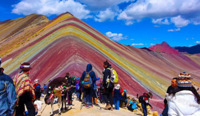 Declaran intangible para la  minería a la Montaña de Siete Colores