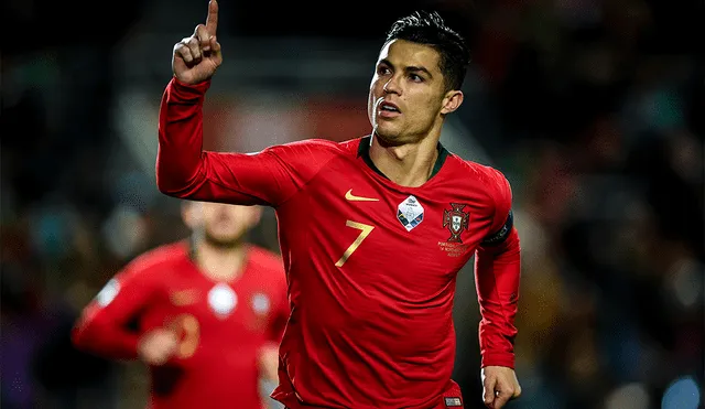 Cristiano Ronaldo marcó un doblete en el partido entre Portugal y Lituania por las Eliminatorias de la Eurocopa 2020. | Foto: AFP