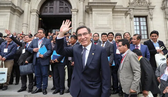 Encuentro entre el Gobierno Nacional y los Alcaldes de la Asociación de Municipalidades del Perú (AMPE).