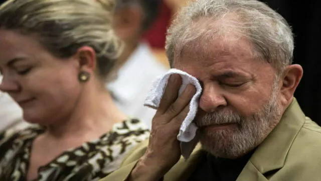 Brasil: Anuncian que Lula Da Silva se entregará a la justicia este sábado