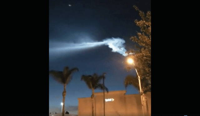 Vía Facebook: Dos ovnis salen volando tras explosión en cielo de México [VIDEO]