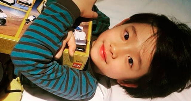 Jung Hyun Joon es un actor y modelo infantil, nacido el 11 de noviembre del 2011.