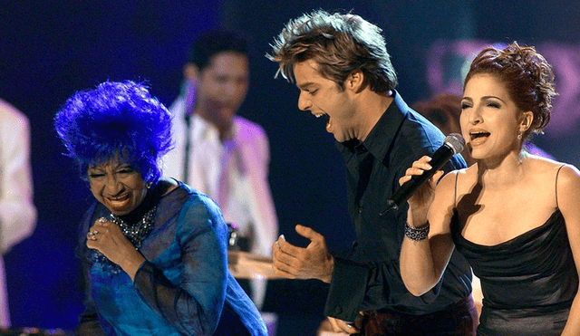 Celia Cruz, Ricky Martin y Gloria Estefan durante un show en los Latin Grammy Awards en el Staples Center de Los Angeles (Foto: AFP)