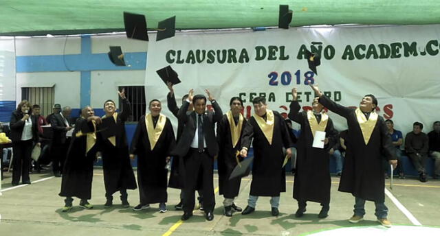 En emotiva ceremonia, reos se graduaron en cárceles de Arequipa, Moquegua y Tacna