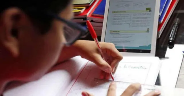 Ministerio de Educación entregaría tablets en un plazo de mes y medio, según ministro Benavides. Foto: Educacionenred.com