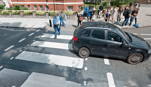 Desliza para ver cómo luce la calle en la actualidad a través de las cámaras por Google Maps.